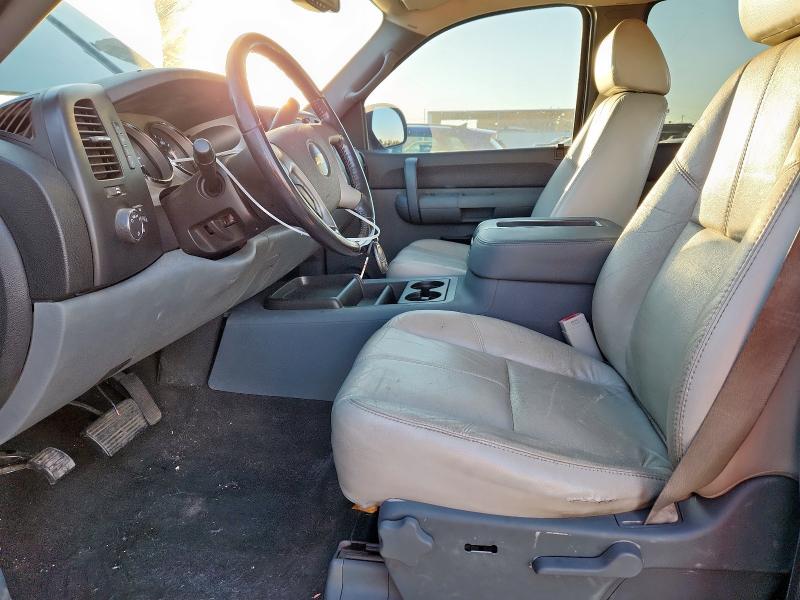 Photo 7 from auction – 2007 CHEVROLET SILVERADO with VIN 3GCEC13J17G517837