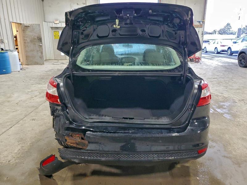 Photo 6 from auction – 2014 FORD FOCUS SE with VIN 1FADP3F27EL146852