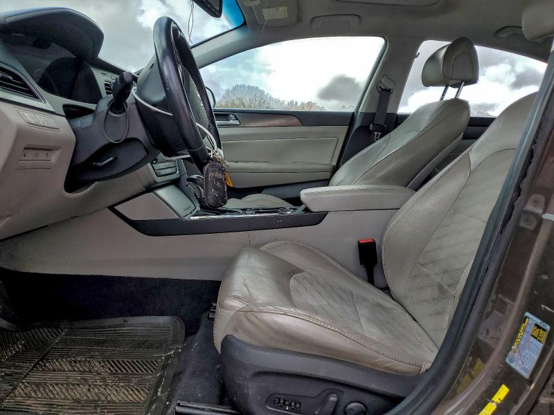 Photo 7 from auction – 2016 HYUNDAI SONATA with VIN 5NPE34AF9GH348920