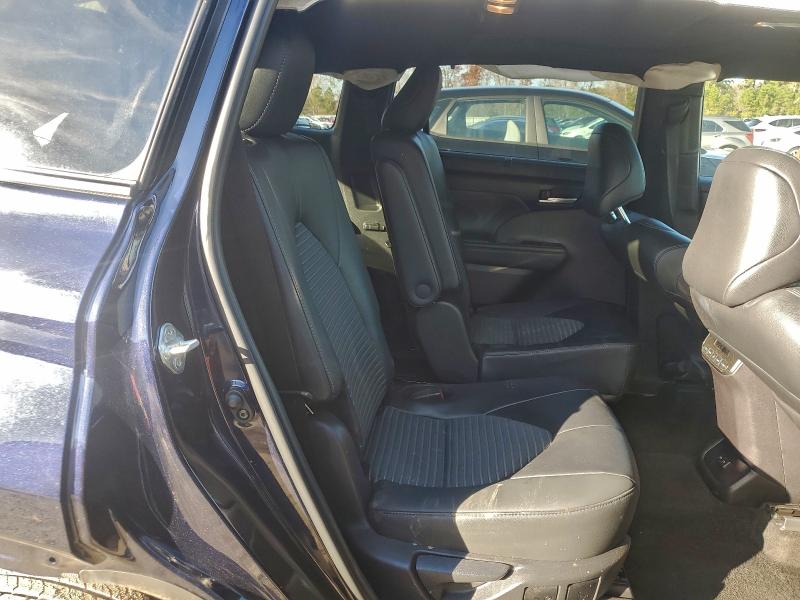 Photo 11 from auction – 2025 TOYOTA HIGHLANDER with VIN 5TDKDRBH4SS576453