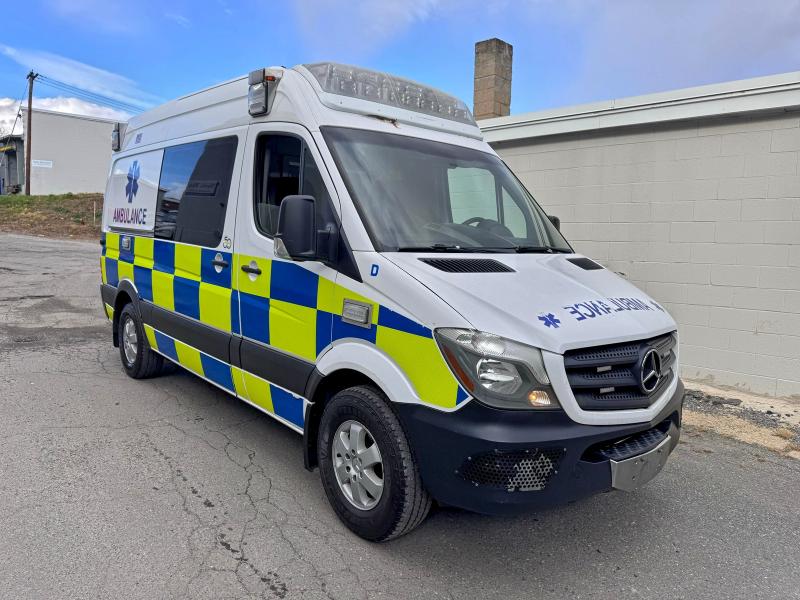 Photo 2 from auction – 2014 MERCEDES-BENZ SPRINTER 2 with VIN WD3PE7CC1E5920240