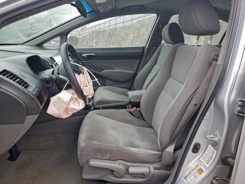 Photo 7 from auction – 2010 HONDA CIVIC LX with VIN 19XFA1F58AE084836