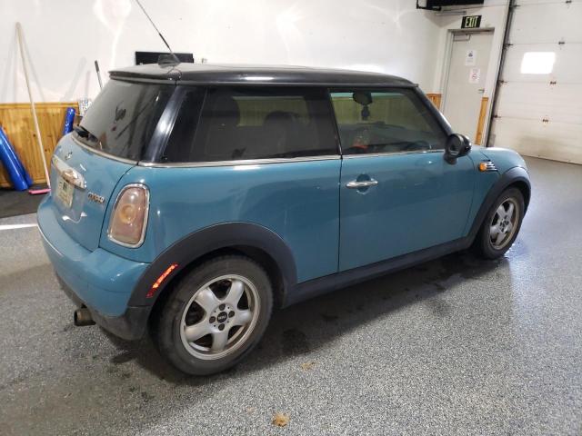 Photo 3 from auction – 2010 MINI COOPER with VIN WMWMF3C59ATZ62089