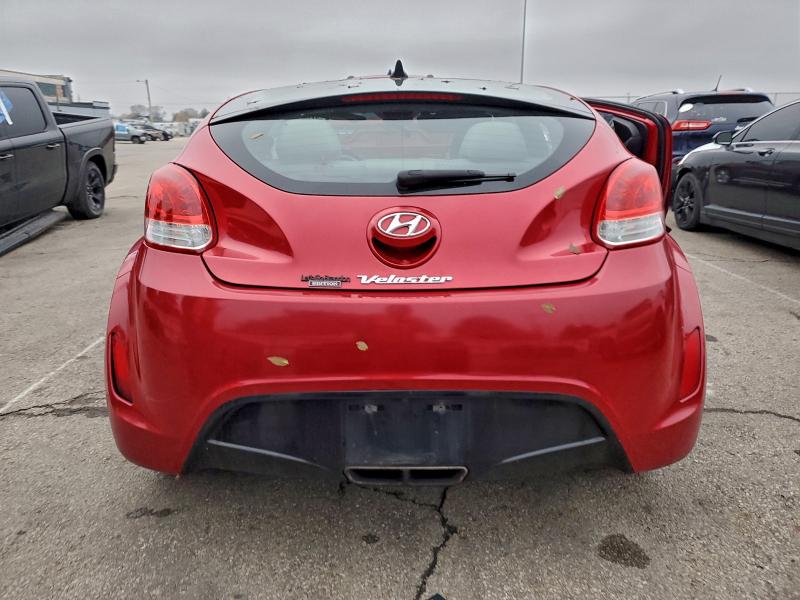 Photo 6 from auction – 2013 HYUNDAI VELOSTER with VIN KMHTC6AD0DU130041