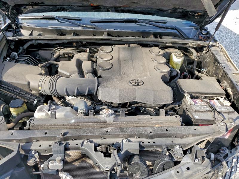 Photo 12 from auction – 2019 TOYOTA 4RUNNER SR with VIN JTEZU5JR7K5207587