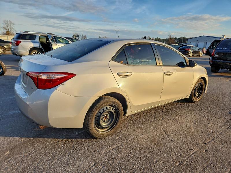 Photo 3 from auction – 2018 TOYOTA COROLLA L with VIN 2T1BURHEXJC979437