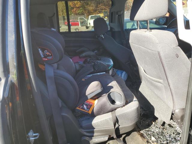 Foto 11 de la subasta – 2016 CHEVROLET SUBURBAN C con VIN 1GNSCGKC3GR343446