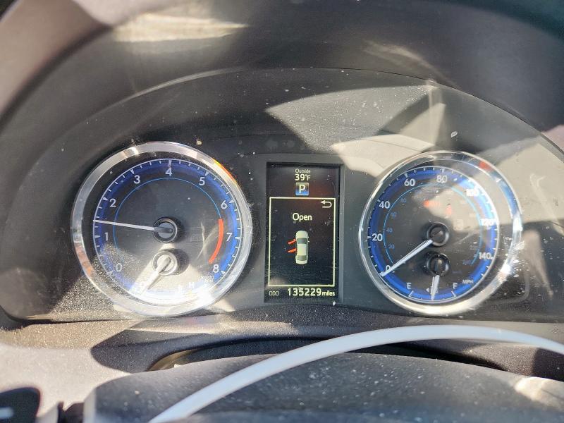 Photo 9 from auction – 2017 TOYOTA COROLLA L with VIN 5YFBURHE5HP577612