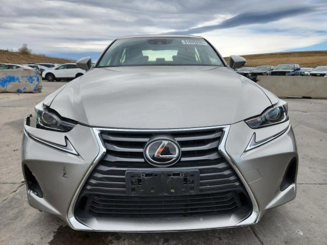 Photo 5 from auction – 2018 LEXUS IS 300 with VIN JTHC81D20J5033834