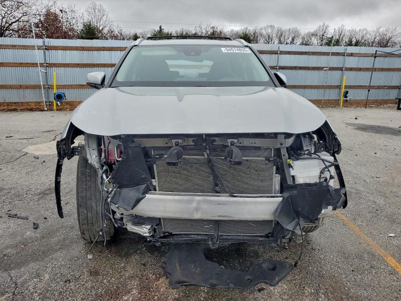 Photo 5 from auction – 2022 TOYOTA HIGHLANDER with VIN 5TDGZRBH9NS177002