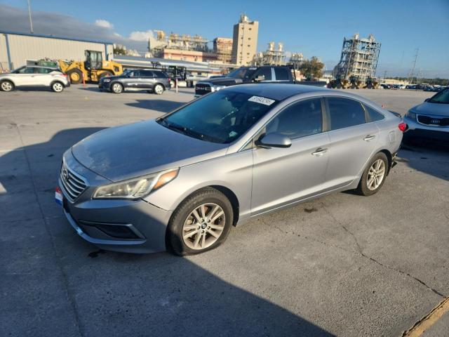 Photo 1 from auction – 2016 HYUNDAI SONATA SE with VIN 5NPE24AF5GH273037