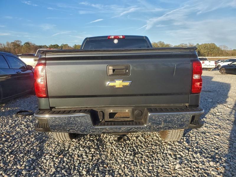 Photo 6 from auction – 2018 CHEVROLET SILVERADO with VIN 1GCVKREC0JZ174865