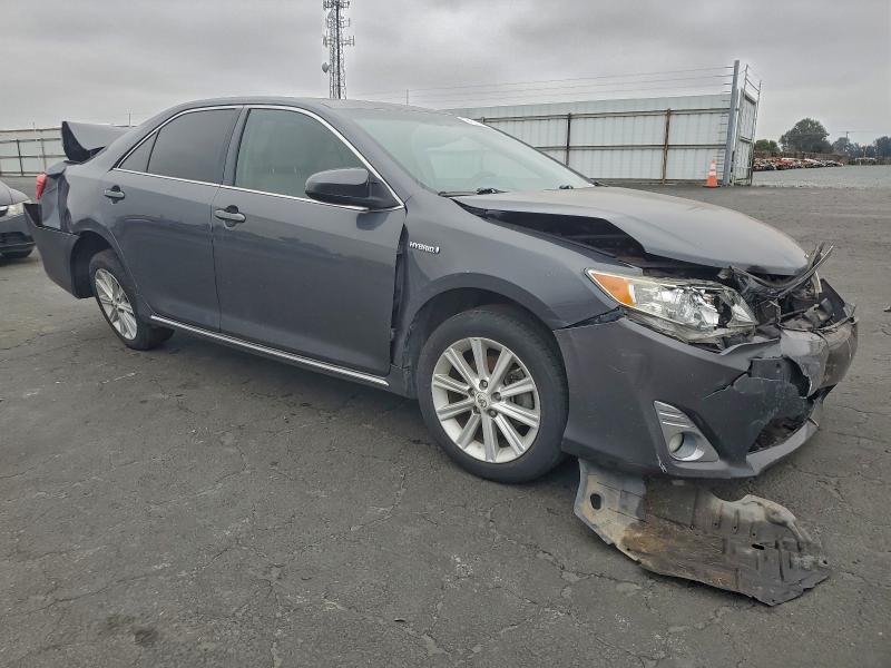 Photo 4 from auction – 2012 TOYOTA CAMRY HYBR with VIN 4T1BD1FK8CU001496