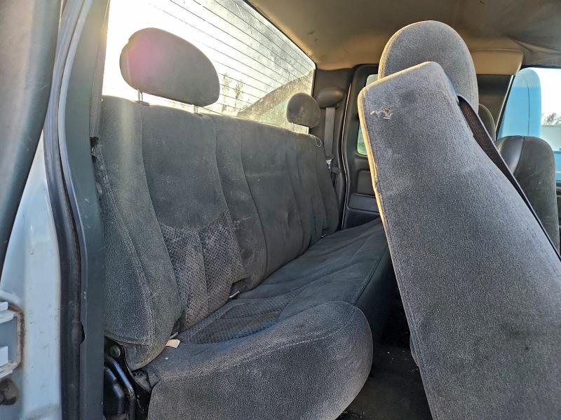 Photo 10 from auction – 2005 CHEVROLET SILVERADO with VIN 2GCEC19V251338528
