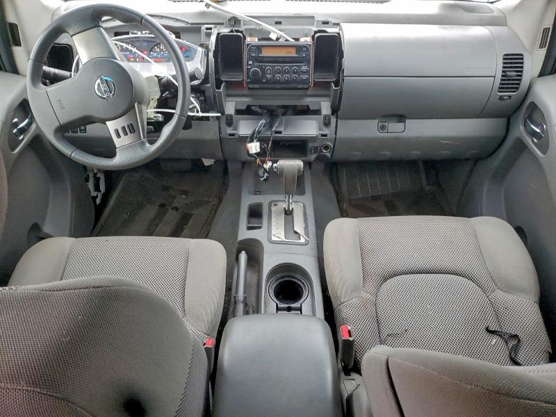 Photo 8 from auction – 2006 NISSAN FRONTIER C with VIN 1N6AD07W76C474115