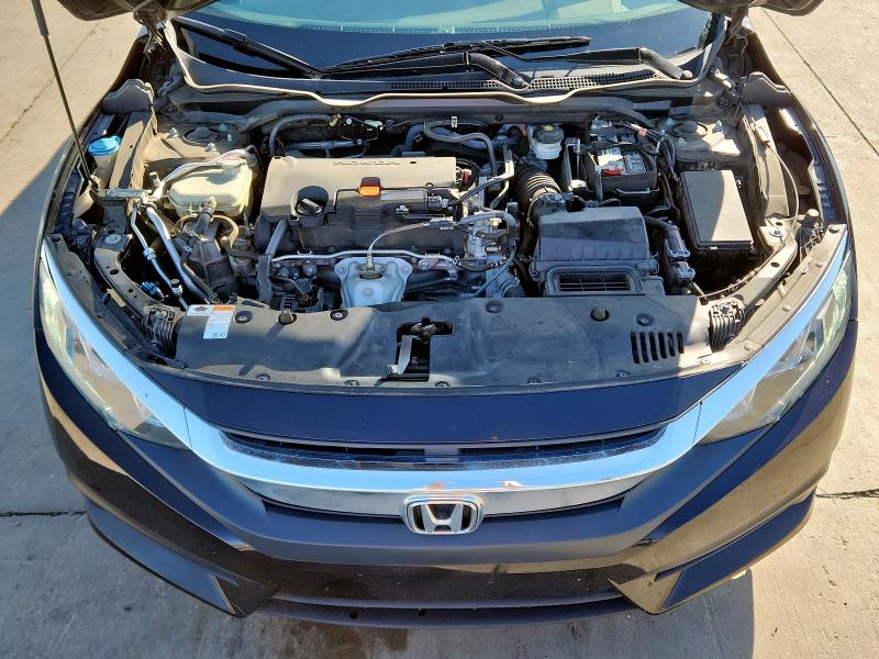 Photo 11 from auction – 2018 HONDA CIVIC LX with VIN 2HGFC2F58JH561190
