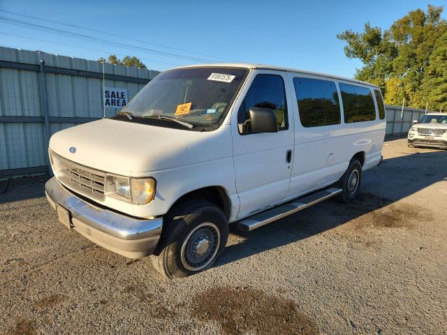 FORD ECONOLINE 1992 z numerem VIN 1FBJS31H3NHB69267 - Zdjęcie z aukcji