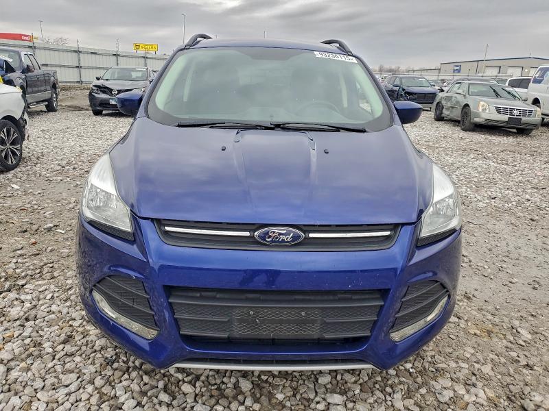 Foto 5 de la subasta – 2016 FORD ESCAPE SE con VIN 1FMCU9G97GUA96217