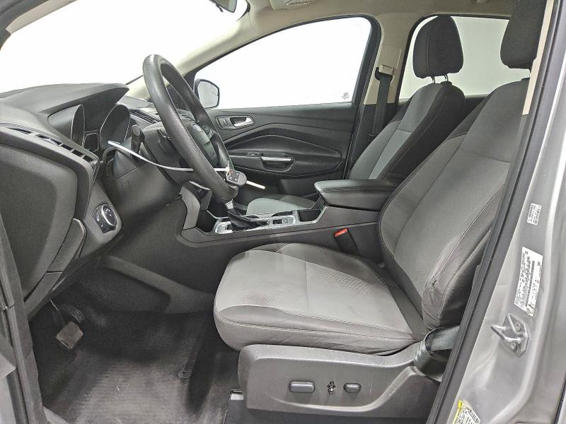 Photo 7 from auction – 2017 FORD ESCAPE SE with VIN 1FMCU9GD5HUA61035