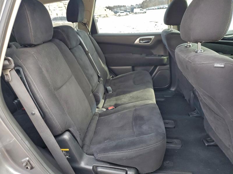 Photo 11 from auction – 2015 NISSAN PATHFINDER with VIN 5N1AR2MM4FC676179