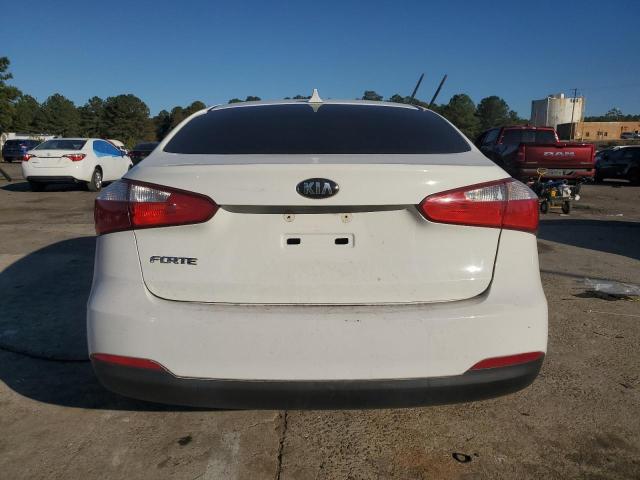 Photo 6 from auction – 2016 KIA FORTE LX with VIN KNAFK4A61G5507658