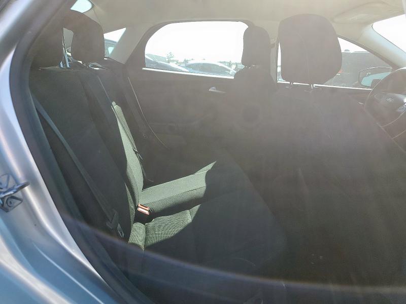 Photo 10 from auction – 2018 FORD FOCUS SE with VIN 1FADP3FE1JL222988