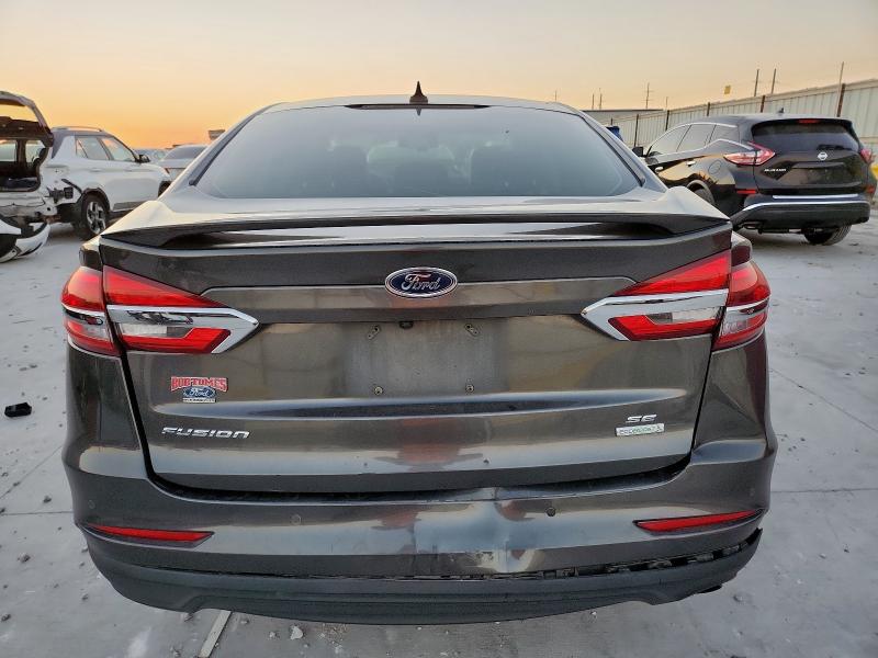 Photo 6 from auction – 2020 FORD FUSION SE with VIN 3FA6P0HDXLR188405
