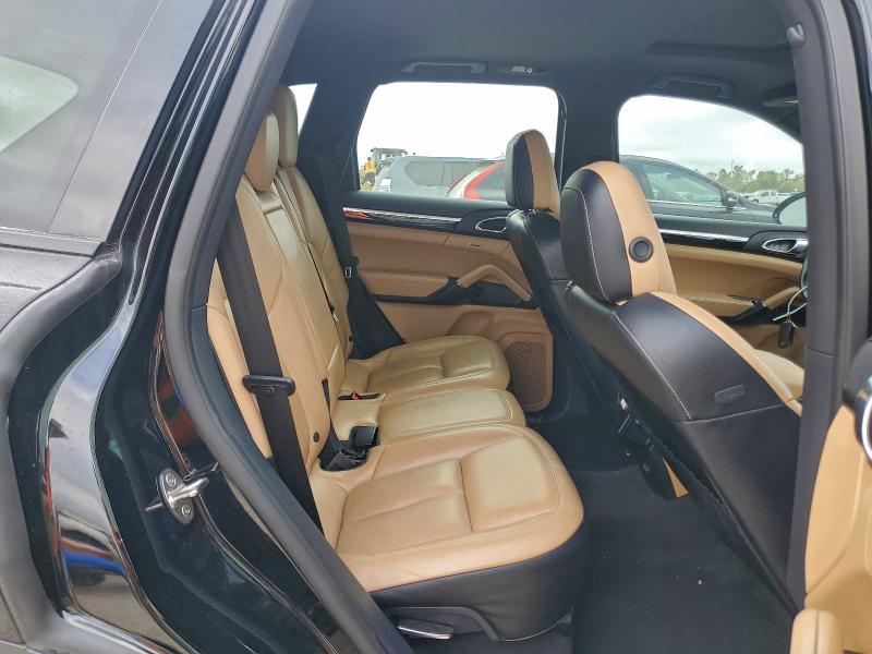 Photo 11 from auction – 2018 PORSCHE CAYENNE with VIN WP1AA2A24JKA07678