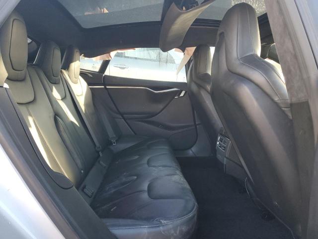 Photo 10 from auction – 2016 TESLA MODEL S with VIN 5YJSA1E25GF171568