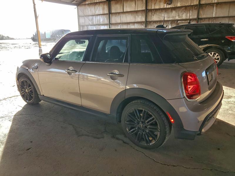Photo 2 from auction – 2022 MINI COOPER S with VIN WMW53DK01N2S35789