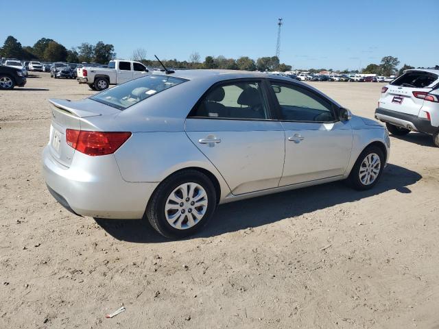 Photo 3 from auction – 2012 KIA FORTE with VIN KNAFU4A24C5548223