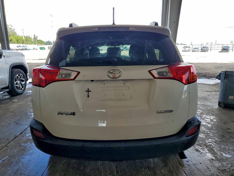 Photo 6 from auction – 2015 TOYOTA RAV4 LIMIT with VIN JTMYFREV3FD075934