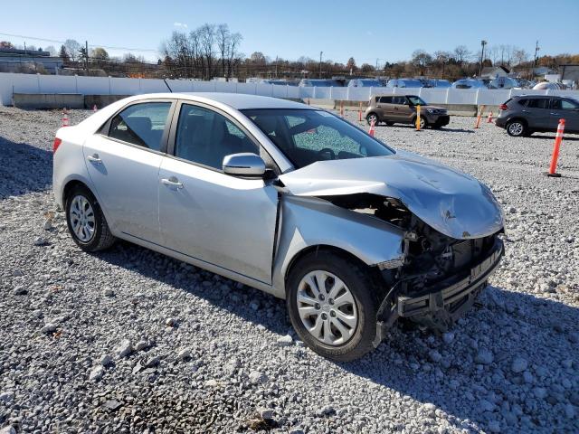 Photo 4 from auction – 2011 KIA FORTE EX with VIN KNAFU4A21B5885978