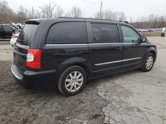 Photo 3 from auction – 2014 CHRYSLER TOWN & COU with VIN 2C4RC1BG2ER448283