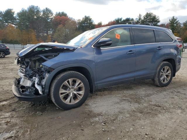 TOYOTA HIGHLANDER 2015 with VIN 5TDJKRFH3FS174358 - Photo from auction