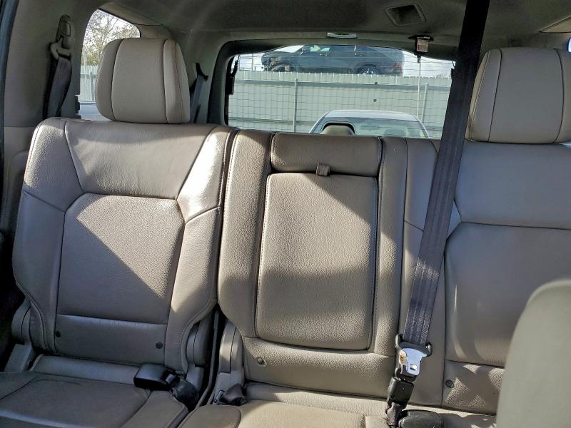 Фото 10 с аукциона – 2012 HONDA PILOT EXL с VIN 5FNYF4H52CB038344