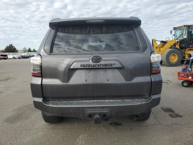 Photo 6 from auction – 2015 TOYOTA 4RUNNER SR with VIN JTEBU5JR8F5245319