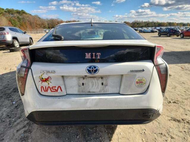 Photo 6 from auction – 2017 TOYOTA PRIUS with VIN JTDKBRFU7H3024856