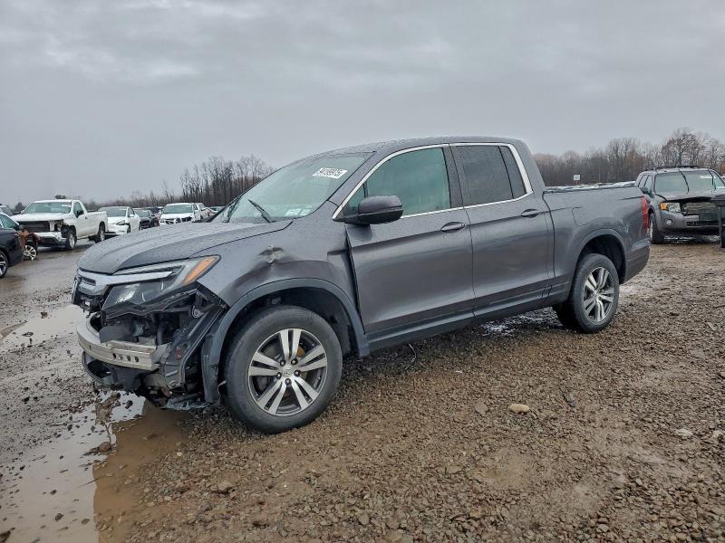 HONDA RIDGELINE 2017 with VIN 5FPYK3F48HB038136 - Photo from auction