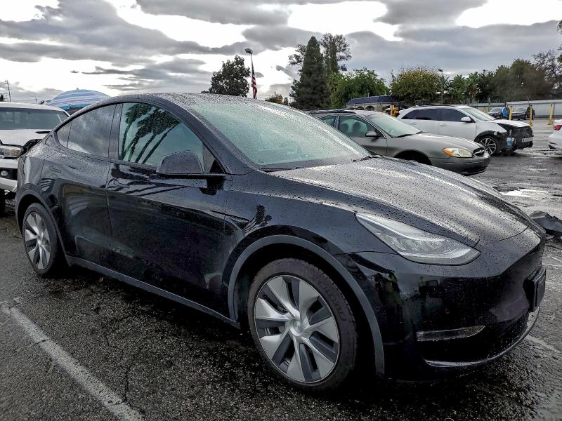 Photo 4 from auction – 2022 TESLA MODEL Y with VIN 7SAYGAEE8NF389698