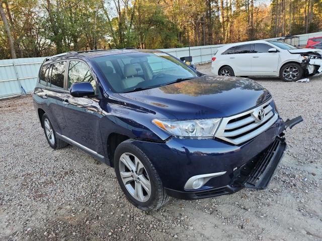 Photo 4 from auction – 2011 TOYOTA HIGHLANDER with VIN 5TDYK3EH8BS024737