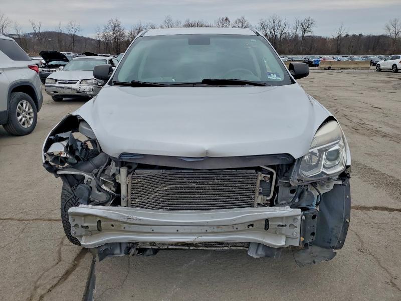 Photo 5 from auction – 2017 CHEVROLET EQUINOX LS with VIN 2GNFLEEK9H6282335