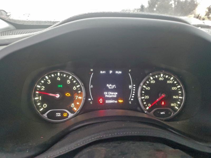Photo 9 from auction – 2017 JEEP RENEGADE L with VIN ZACCJBBB8HPE86003