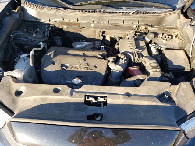 Photo 12 from auction – 2017 MITSUBISHI OUTLANDER with VIN JA4AP3AU4HZ038223