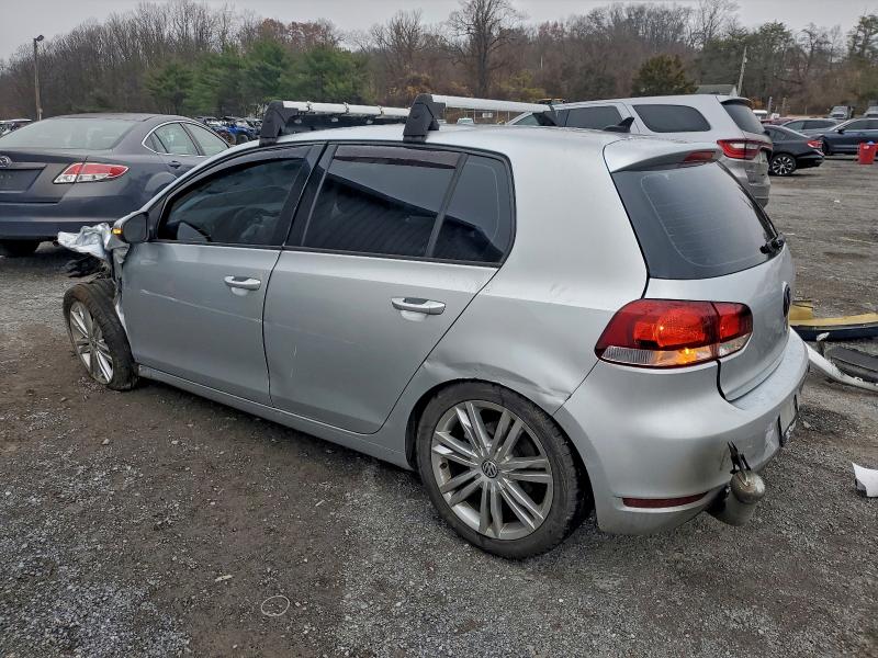 Photo 2 from auction – 2013 VOLKSWAGEN GOLF with VIN WVWNM7AJ4DW017168