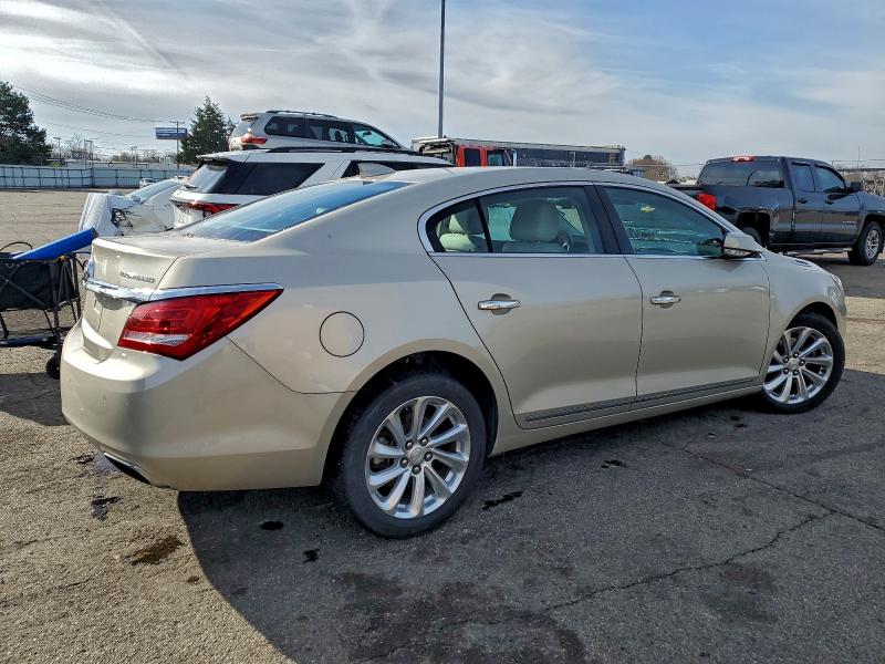 Photo 3 from auction – 2015 BUICK LACROSSE with VIN 1G4GB5G35FF150144