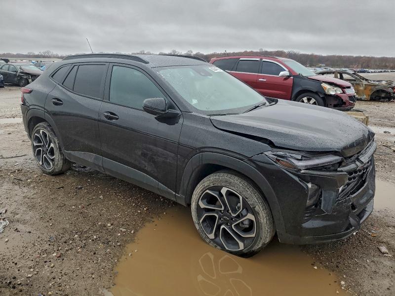 Photo 4 from auction – 2025 CHEVROLET TRAX 2RS with VIN KL77LJEP4SC121372