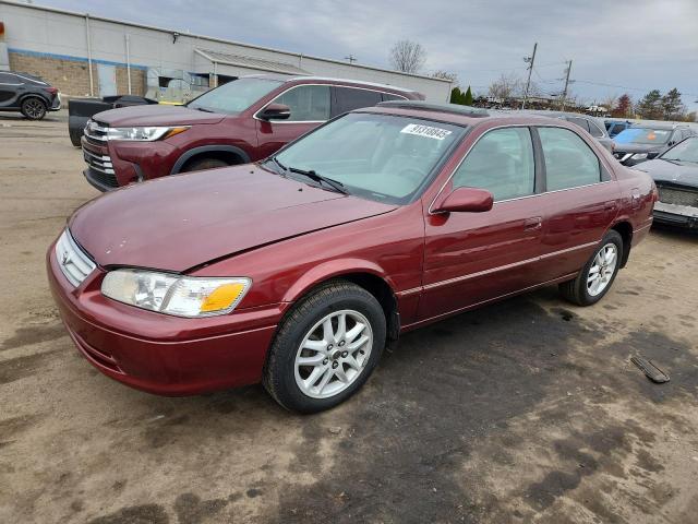 TOYOTA CAMRY LE 2000 with VIN 4T1BF28K6YU950324 - Photo from auction