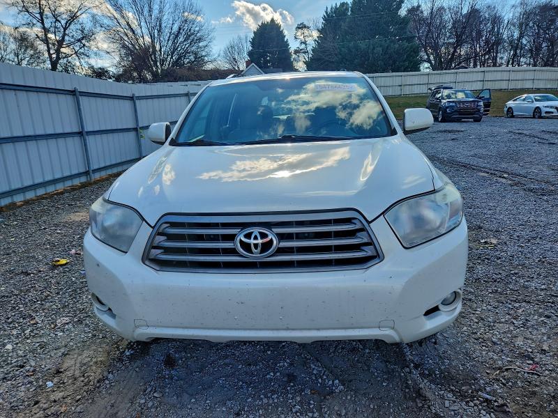Photo 5 from auction – 2010 TOYOTA HIGHLANDER with VIN 5TDKK3EH1AS006097