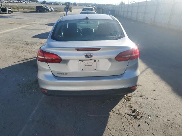 Photo 6 from auction – 2015 FORD FOCUS S with VIN 1FADP3E28FL300780